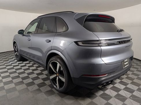 New 2026 Porsche Cayenne S AWD/4WD image 3