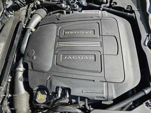 Used 2017 Jaguar F-TYPE S RWD image 27