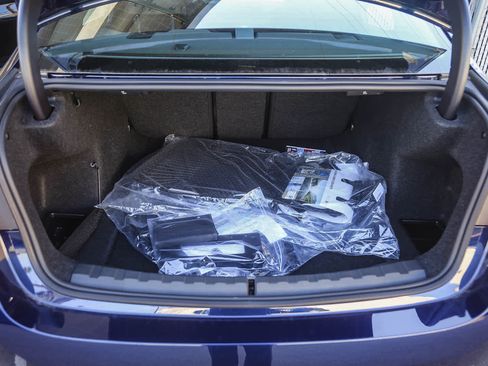 New 2026 BMW 330i Sedan w/ Convenience Package image 22