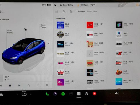 Used 2025 Tesla Model 3 Performance AWD/4WD image 25