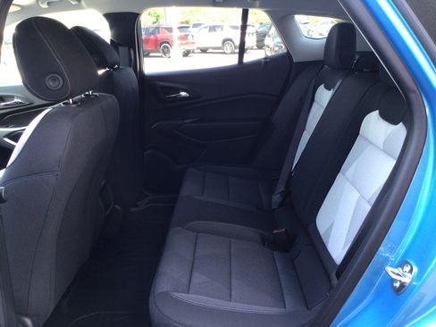 New 2026 Chevrolet Trax LS w/ LS Convenience Package FWD image 31