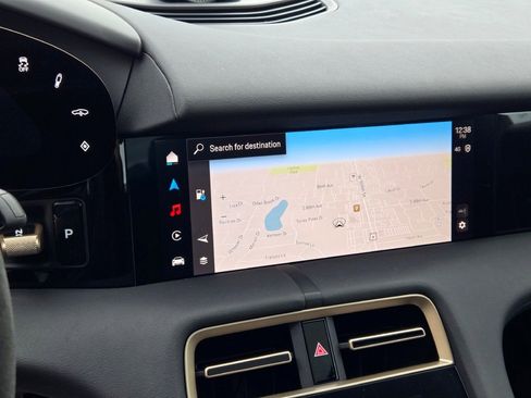 Used 2025 Porsche Taycan 4S image 23