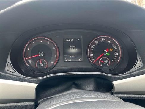 Used 2021 Volkswagen Passat 2.0T S image 19