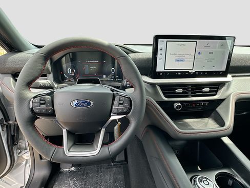 New 2026 Ford Explorer ST-Line RWD image 7