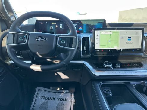 New 2026 Ford Expedition Max Platinum w/ Stealth Performance Package image 7