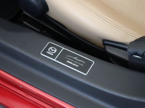 Used 2016 MAZDA MX-5 Miata Grand Touring RWD image 23