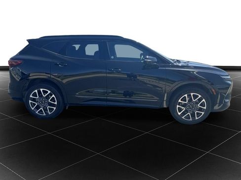 Used 2025 Chevrolet Blazer RS FWD image 6