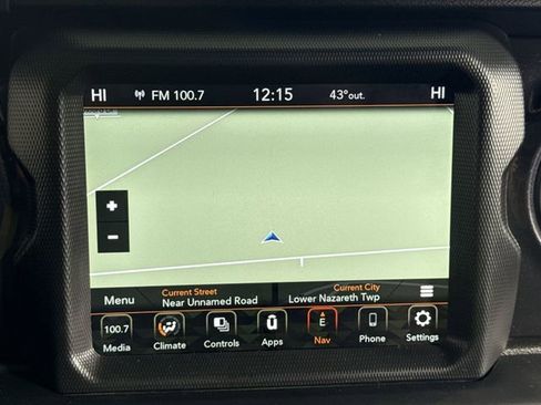 Used 2022 Jeep Gladiator Sport image 26