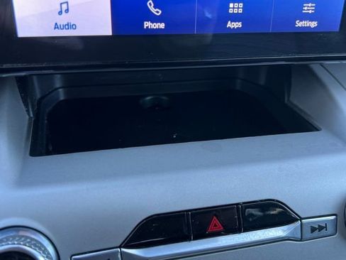 Used 2020 Ford Explorer XLT w/ Equipment Group 202A image 24