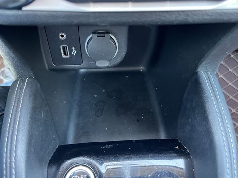 Used 2019 Nissan Kicks SR w/ SR Premium Package image 18