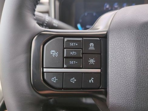 New 2026 Ford F250 Platinum w/ FX4 Off-Road Package AWD/4WD image 25