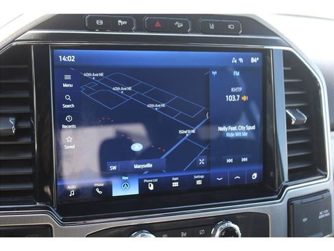 Used 2022 Ford F350 Platinum w/ FX4 Off-Road Package AWD/4WD image 27