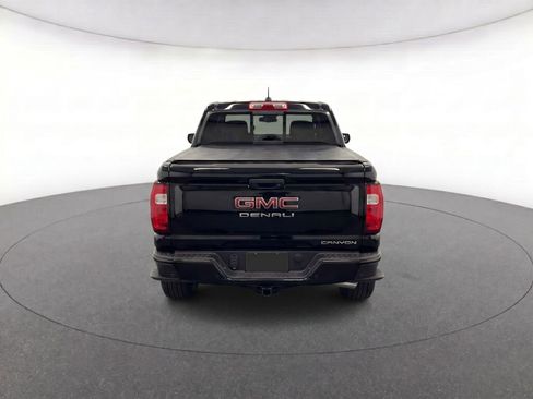 Used 2023 GMC Canyon Denali AWD/4WD image 7