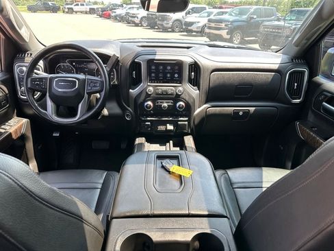 Used 2021 GMC Sierra 1500 Denali w/ Denali Ultimate Package AWD/4WD image 25