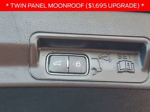 Certified 2022 Ford Explorer ST-Line w/ Class IV Trailer Tow Package image 33