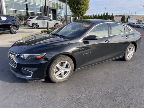Used 2018 Chevrolet Malibu LS image 5