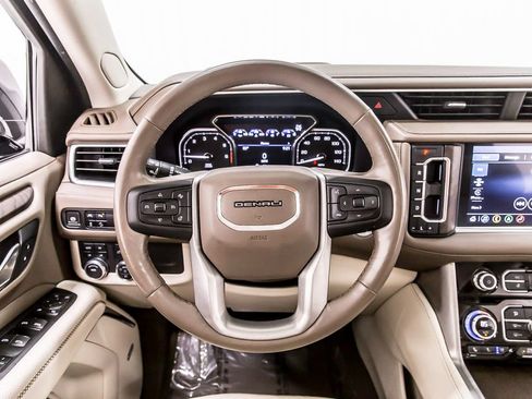 Used 2021 GMC Yukon Denali AWD/4WD image 21