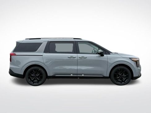 New 2026 Kia Carnival SX FWD image 2