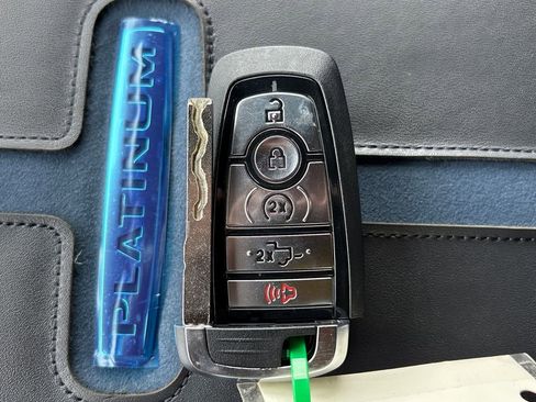 New 2026 Ford F350 4x4 Crew Cab Super Duty image 34