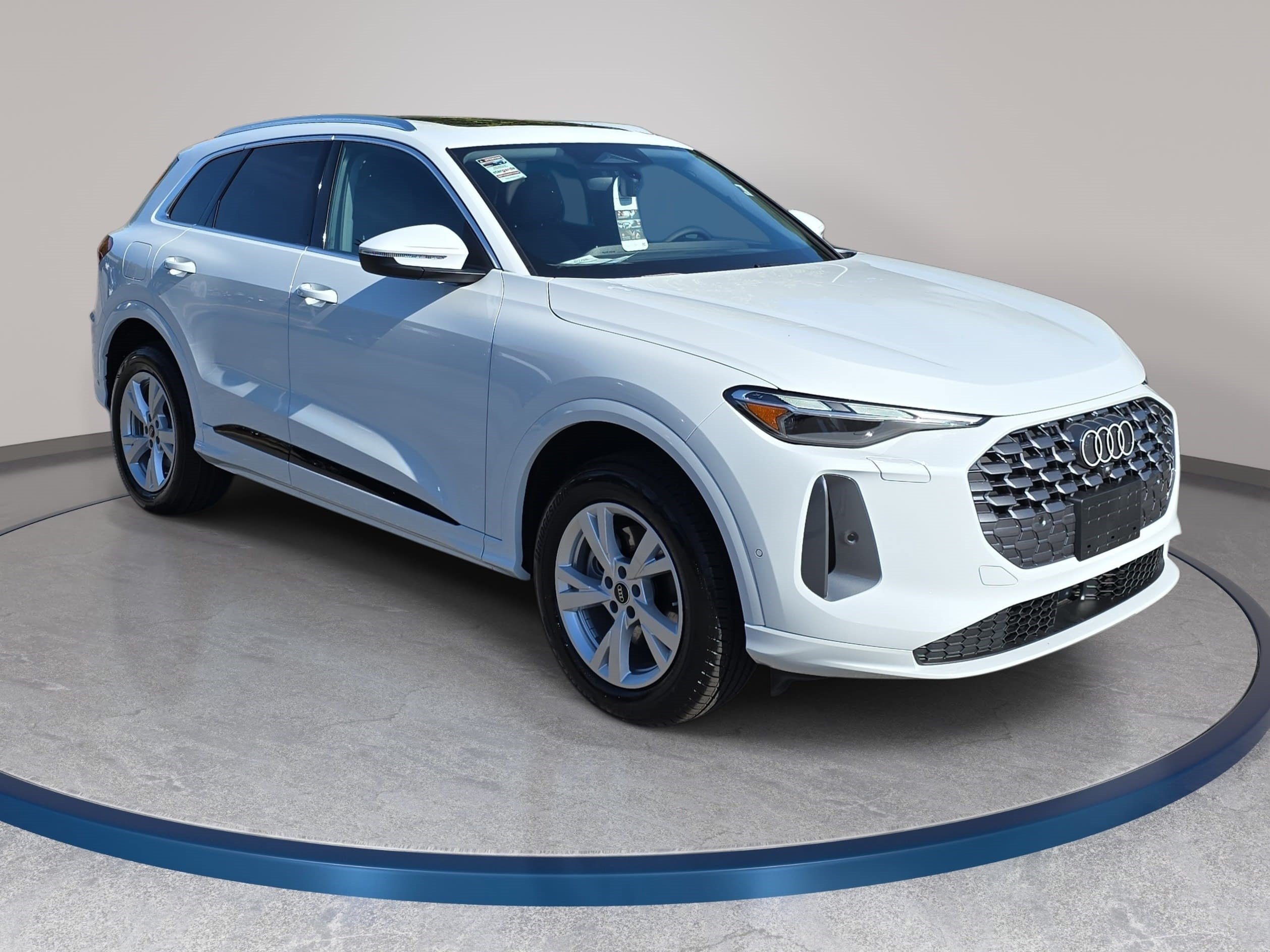 New 2026 Audi Q5 Premium AWD/4WD image 3