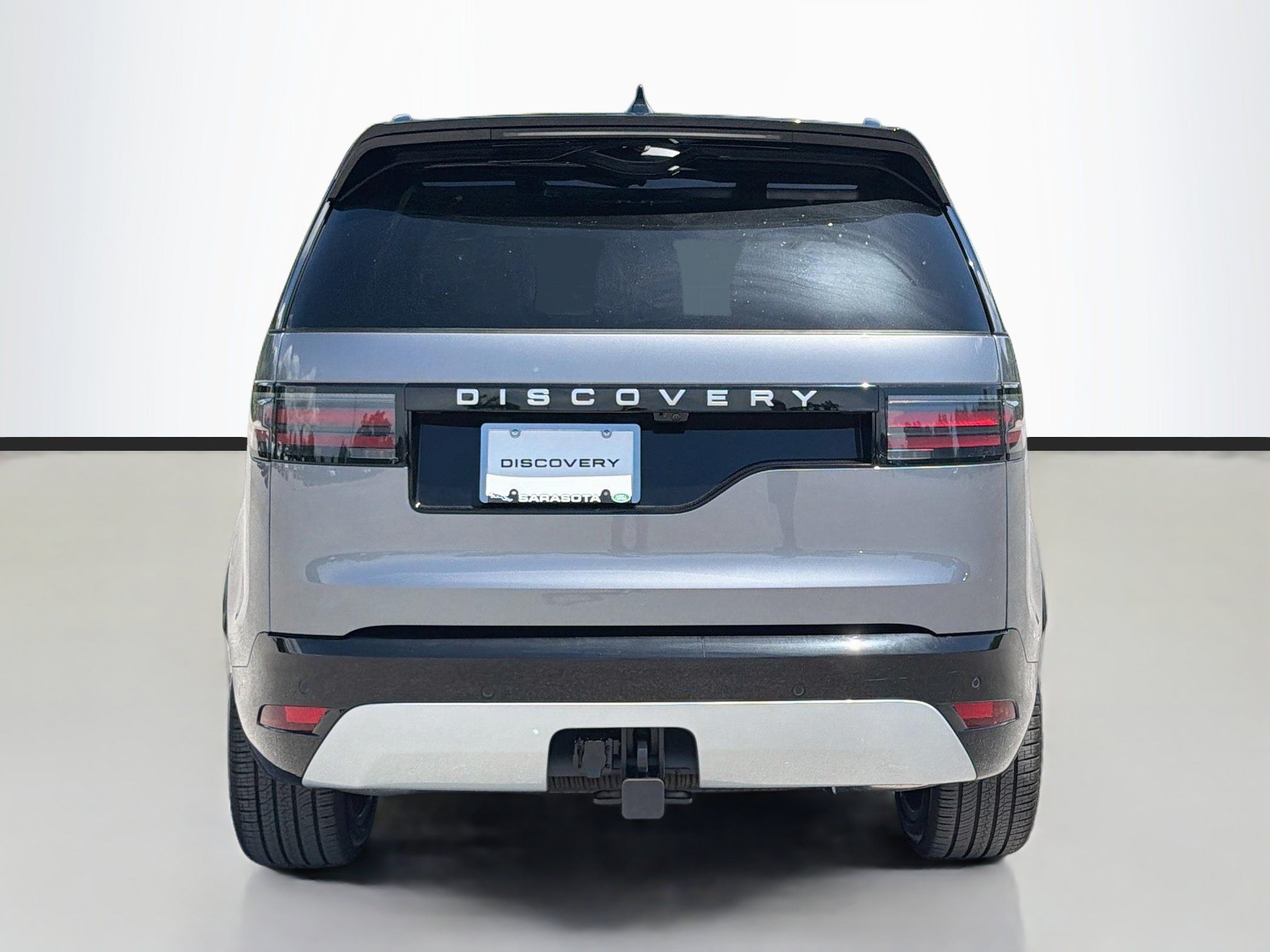 New 2026 Land Rover Discovery Limited Edition AWD/4WD image 4
