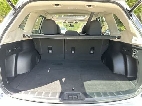 Certified 2023 Subaru Forester Premium AWD/4WD image 23