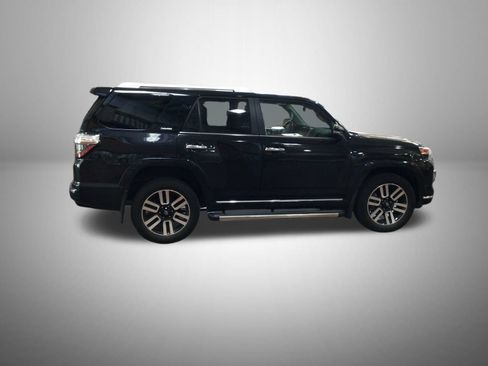Used 2024 Toyota 4Runner Limited AWD/4WD image 4