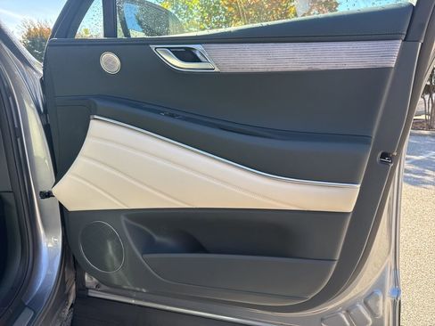 New 2026 Genesis GV80 2.5T Select image 34