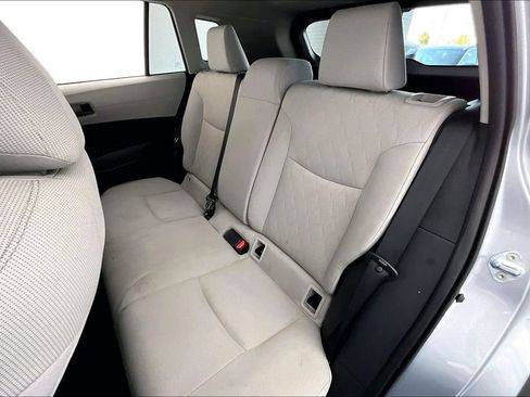 Used 2026 Toyota Corolla Cross L FWD image 34