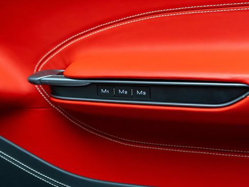 Used 2020 Ferrari GTC4Lusso T RWD image 60