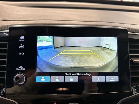 Used 2024 Honda Passport TrailSport image 23