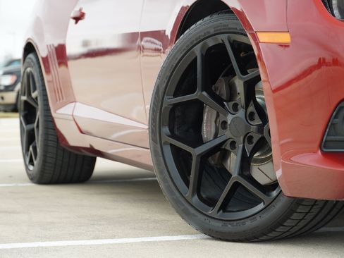 Used 2015 Chevrolet Camaro SS w/ RS Package image 3