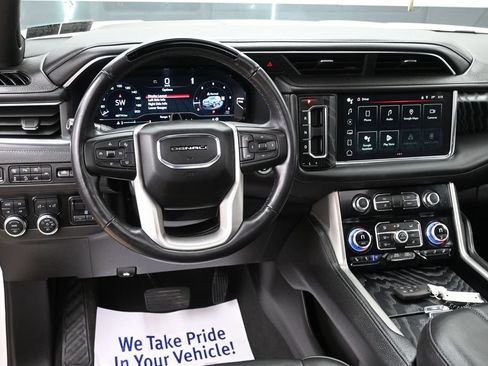 Used 2023 GMC Yukon Denali w/ Denali Reserve Package AWD/4WD image 23