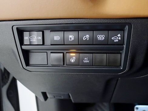 Used 2025 Toyota Sequoia 1794 Edition w/ TRD Off-Road Package AWD/4WD image 16