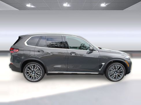 Used 2026 BMW X5 sDrive40i RWD image 8