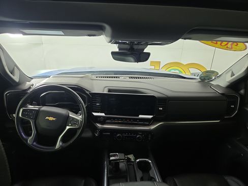 Certified 2023 Chevrolet Silverado 1500 LTZ w/ Technology Package image 13