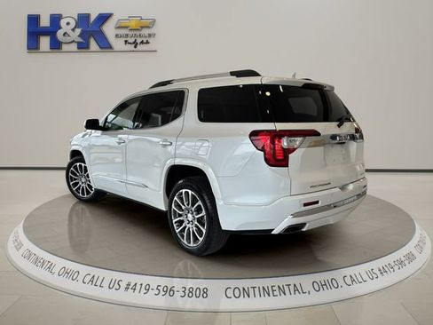 Used 2023 GMC Acadia Denali w/ Denali Ultimate Package AWD/4WD image 4