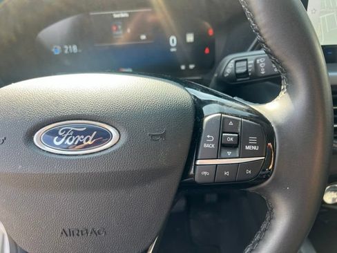 Used 2023 Ford Escape Active w/ Tech Pack #2 AWD/4WD image 26