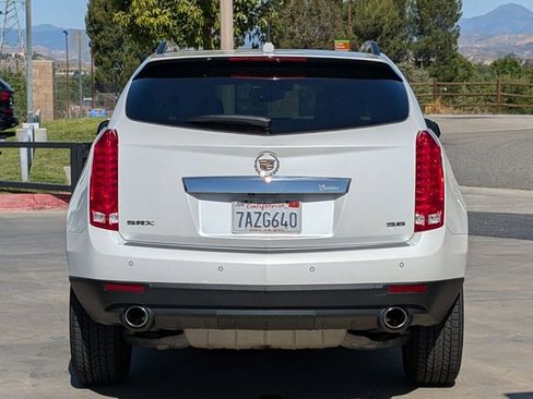 Used 2013 Cadillac SRX Luxury w/ Driver Awareness Package FWD image 6