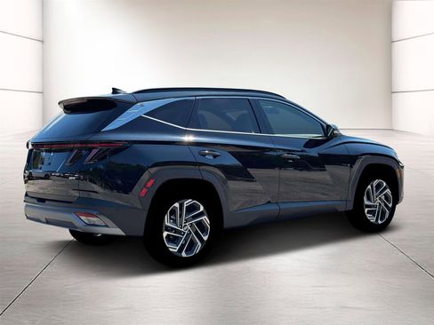 New 2026 Hyundai Tucson Limited AWD/4WD image 8