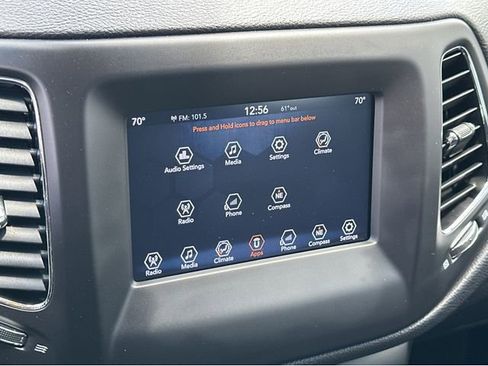 Used 2018 Jeep Compass Sport w/ Tech Group AWD/4WD image 9
