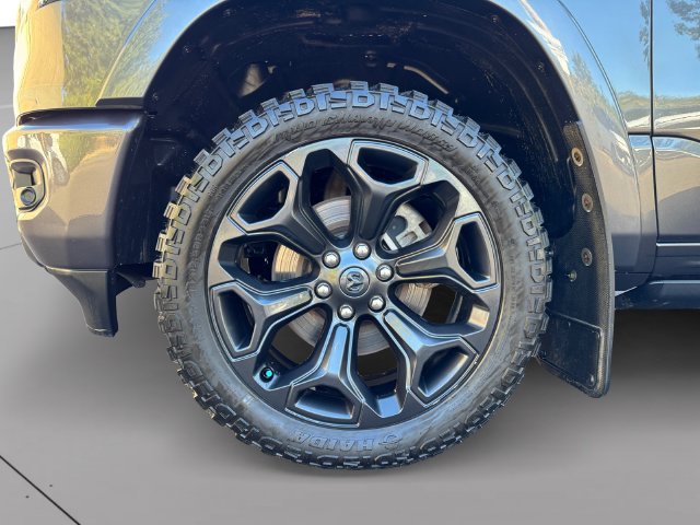 Used 2022 RAM 1500 Limited w/ Night Edition AWD/4WD image 9