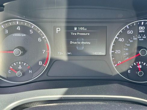 Used 2023 Kia Forte LXS w/ LXS Technology Package FWD image 17