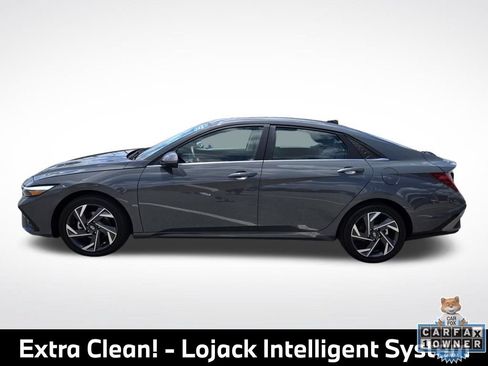 Used 2025 Hyundai Elantra Limited FWD image 7