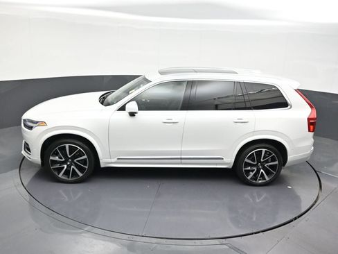 Used 2023 Volvo XC90 B5 Plus AWD/4WD image 20