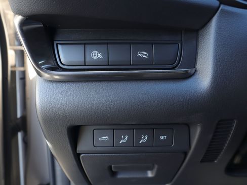 Certified 2024 MAZDA CX-30 AWD 2.5 S w/ Premium Package image 23