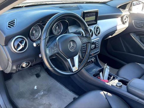 Used 2015 Mercedes-Benz GLA 250 4MATIC image 18