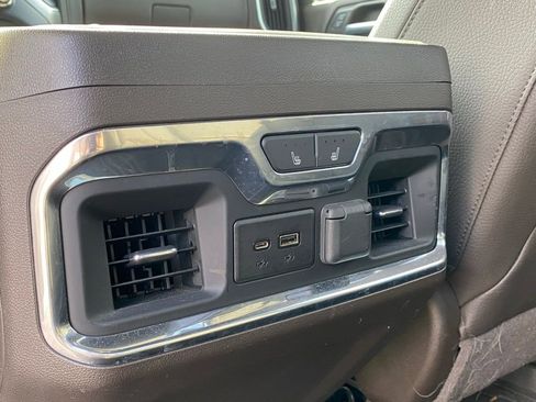 Used 2021 GMC Sierra 2500 Denali w/ Denali Ultimate Package image 28