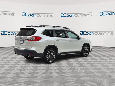 Used 2023 Subaru Ascent Limited AWD/4WD image 8