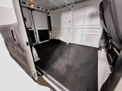 Used 2024 RAM ProMaster 1500 w/ Safety Group FWD image 25